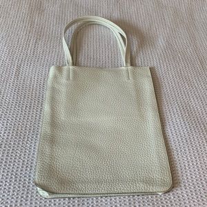 THE PLIE TOTE - Slim Magazine Tote